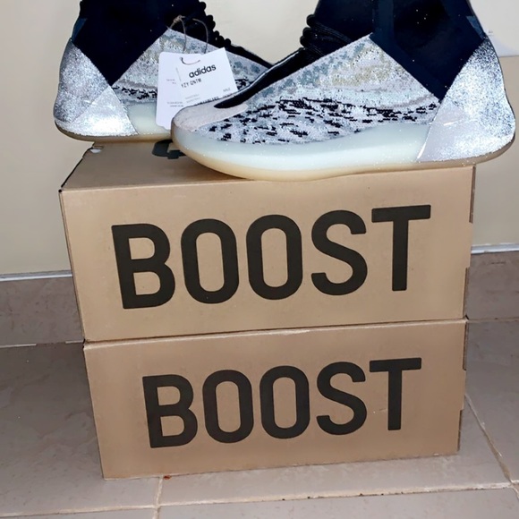 Yeezy
The “Sea Teal” Adidas Yeezy QNTM (Brand New) - Picture 3 of 4